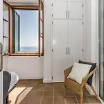 Eden Oceanfront Hideaway Apartman