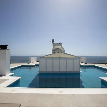 Apartman Eden Oceanfront Hideaway